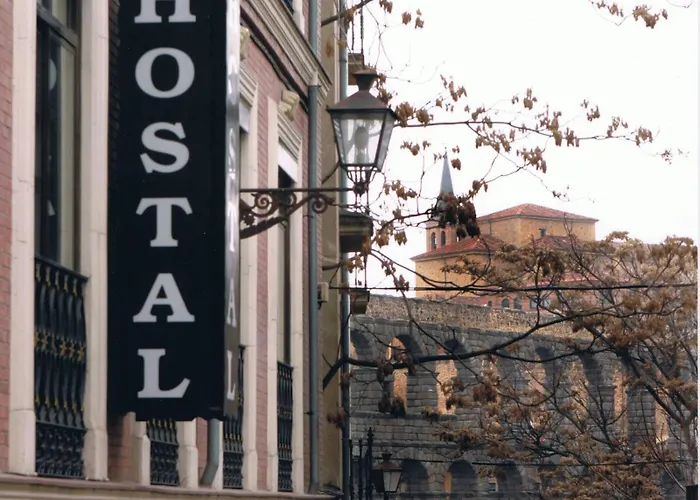 Don Jaime I Y IIHostal